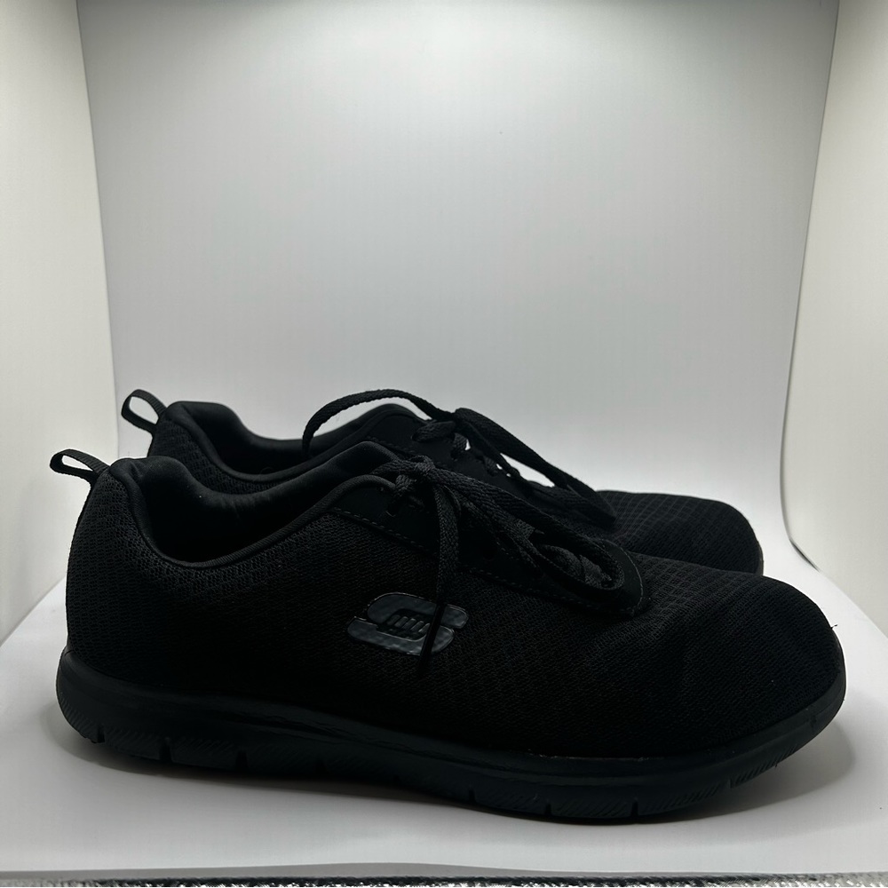 Skechers Women’s Ghenter Bronaugh Food Service Shoe Black Sneakers Size 9 Wide